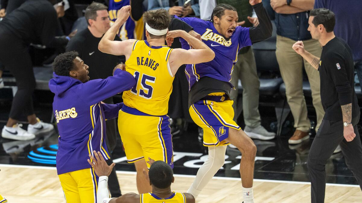 Reaves mit Gamewinner – Jokic greift nach Rekord